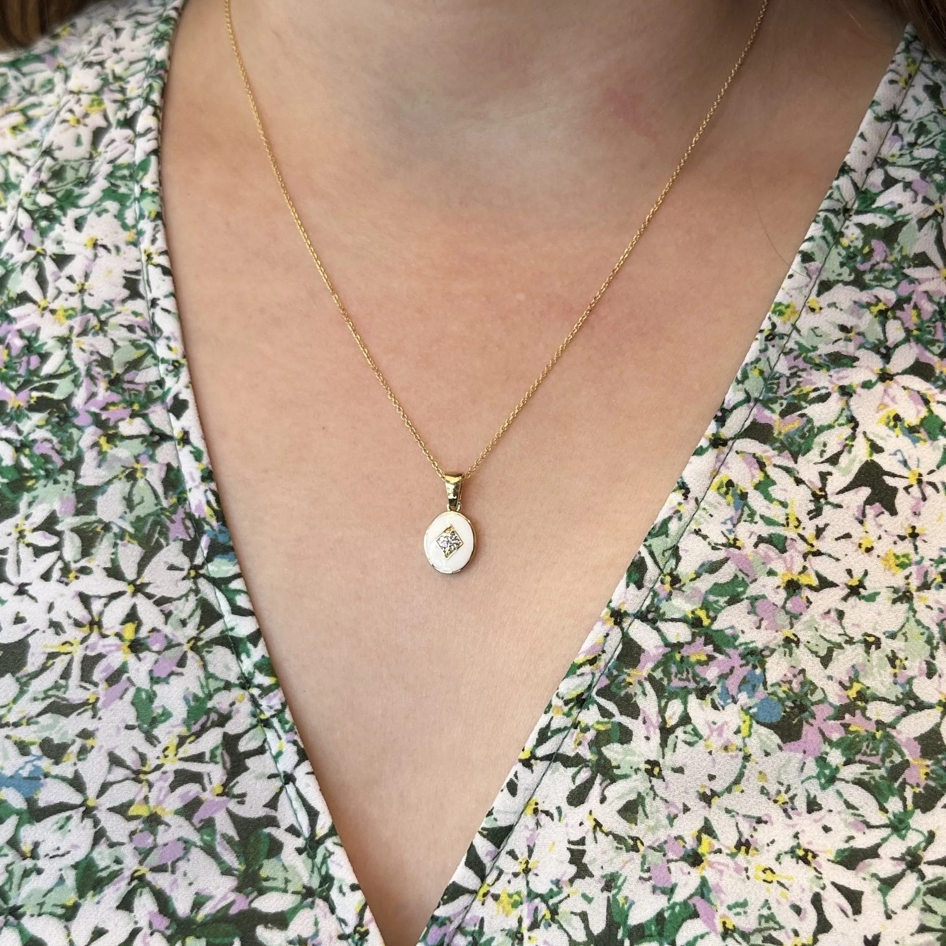 14K Yellow Gold 0.18 Carat Diamond and Enamel Pendant