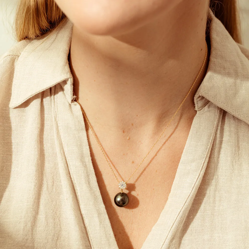 18ct Yellow Gold Tahitian Pearl & Diamond Galaxy Necklace