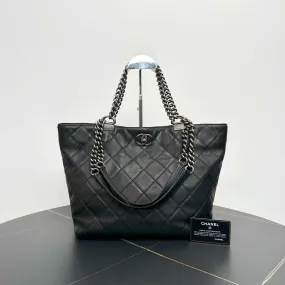 Chanel Quilted Tote Bag Black Leather Large