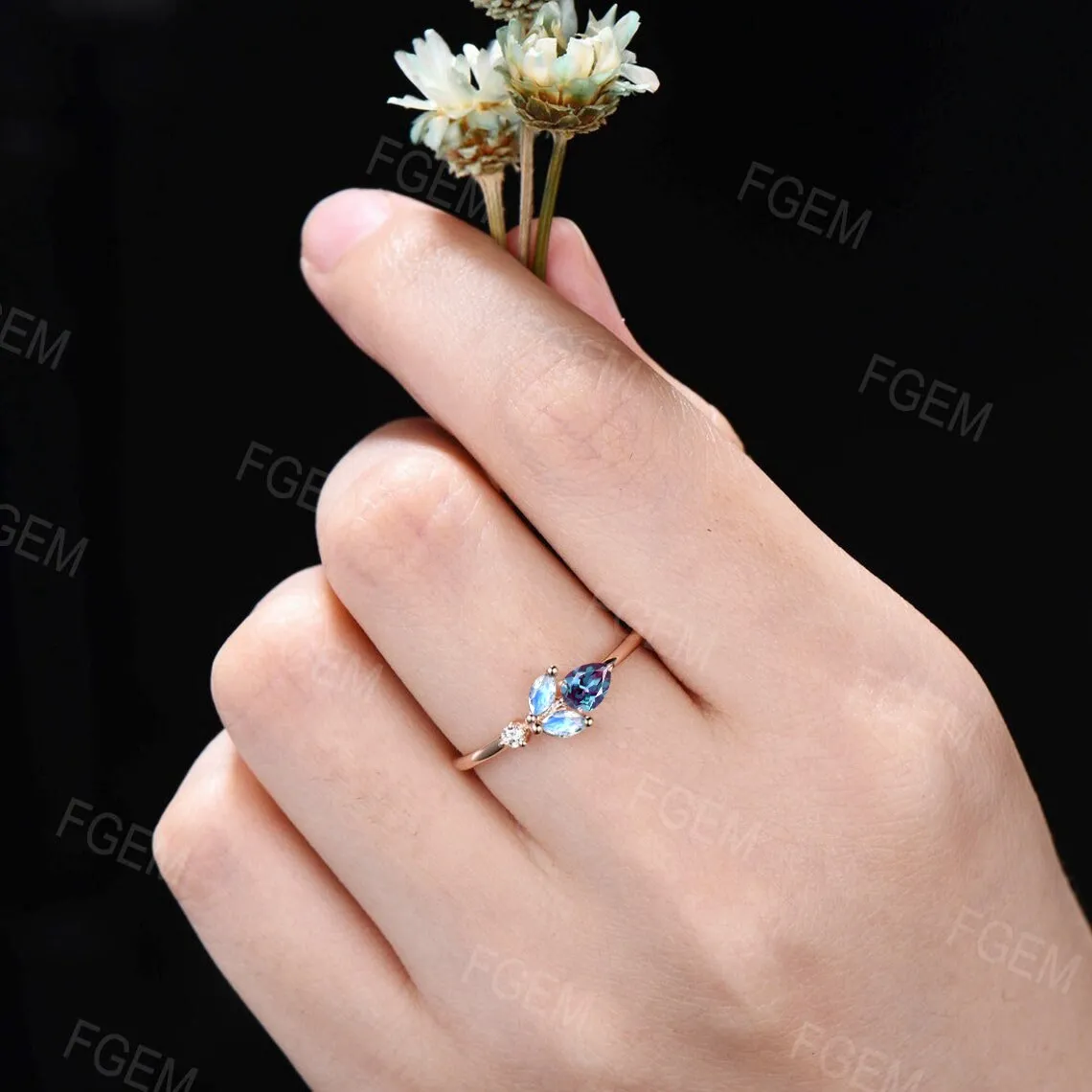 Dainty Alexandrite Moonstone Ring Rose Gold June Birthstone Ring Women Color-Change Alexandrite Engagement Rings Birthday Anniversary Gifts