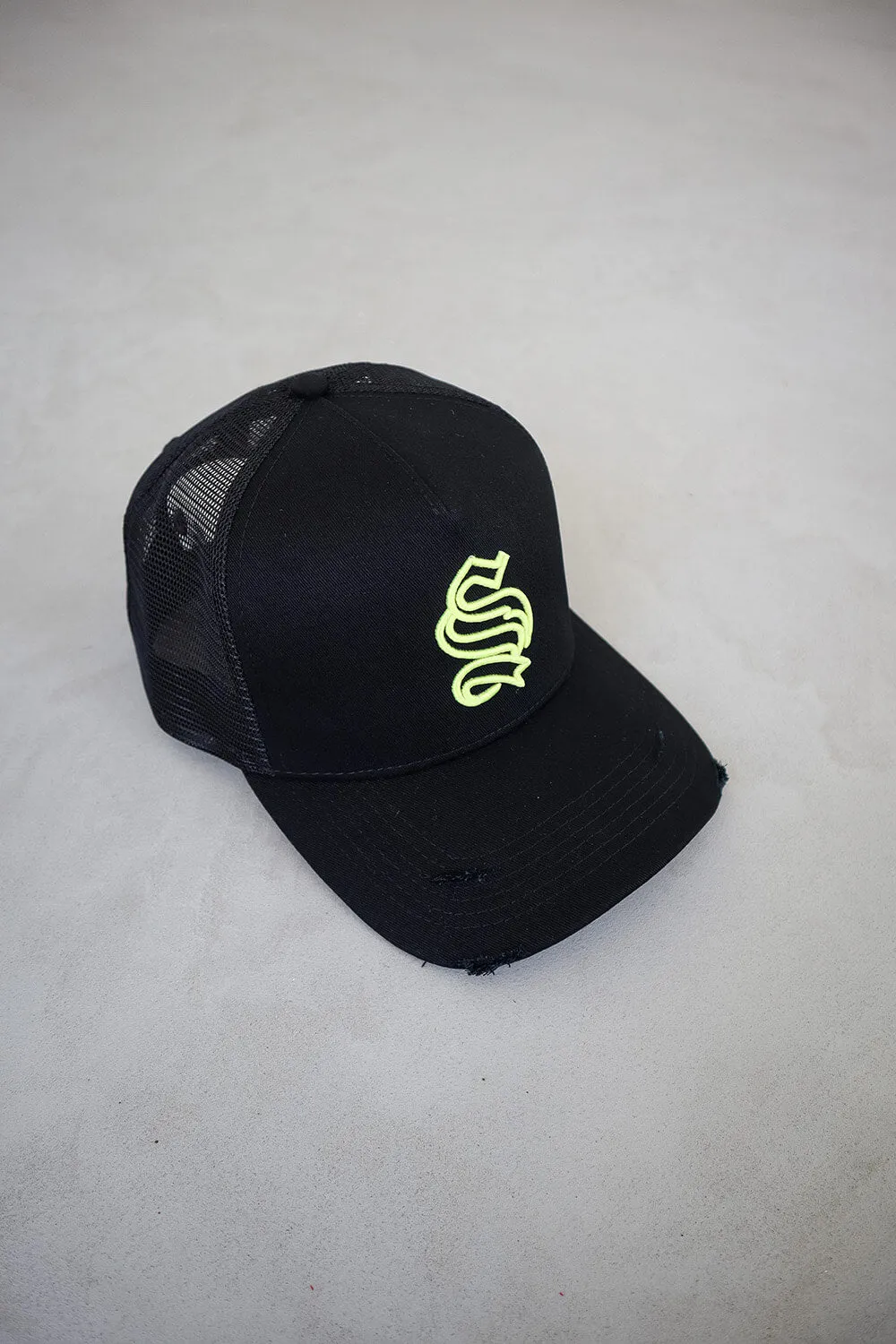 Distressed Trucker Hat - Black/Neon Yellow