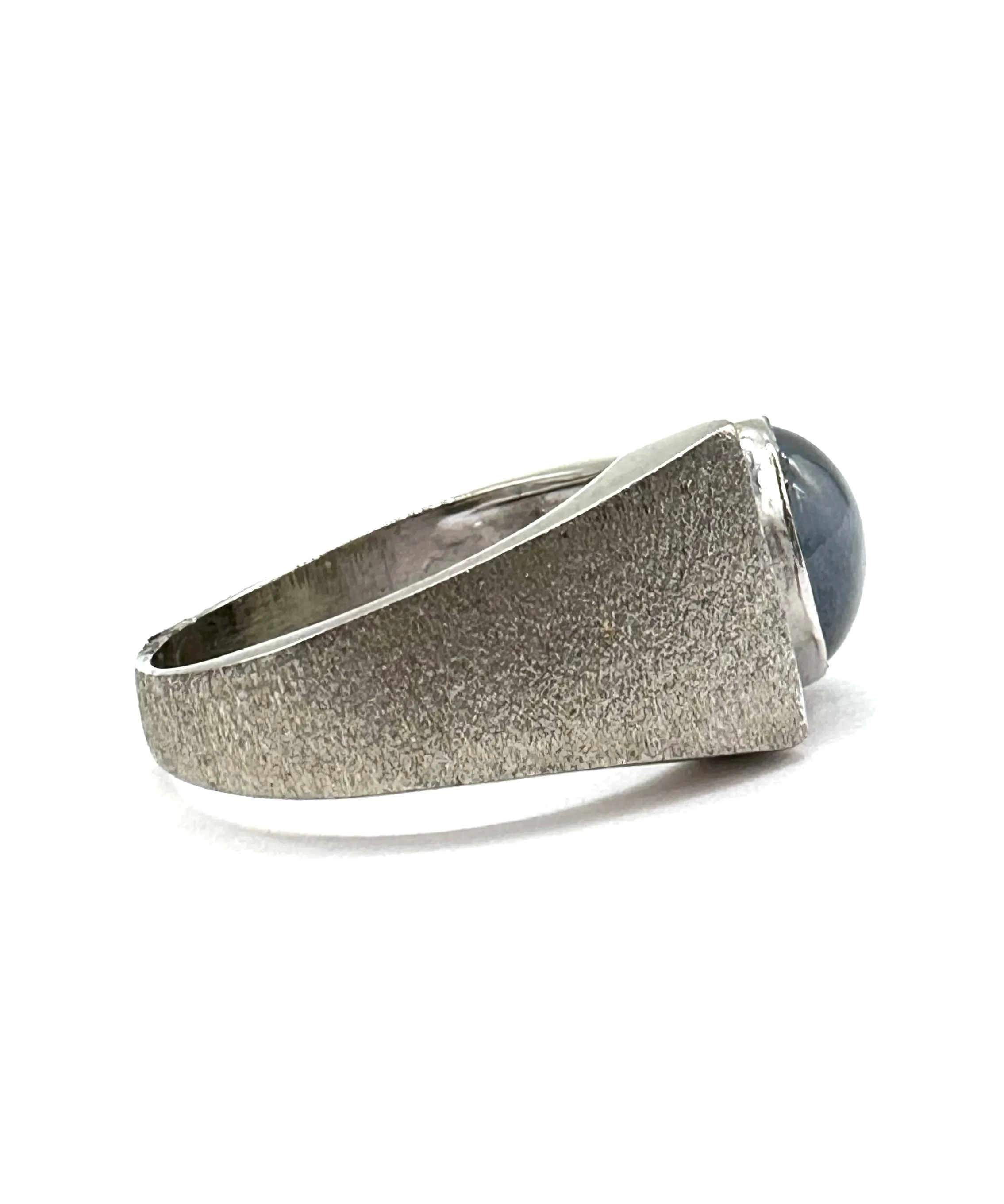 Gents moonstone and diamond ring