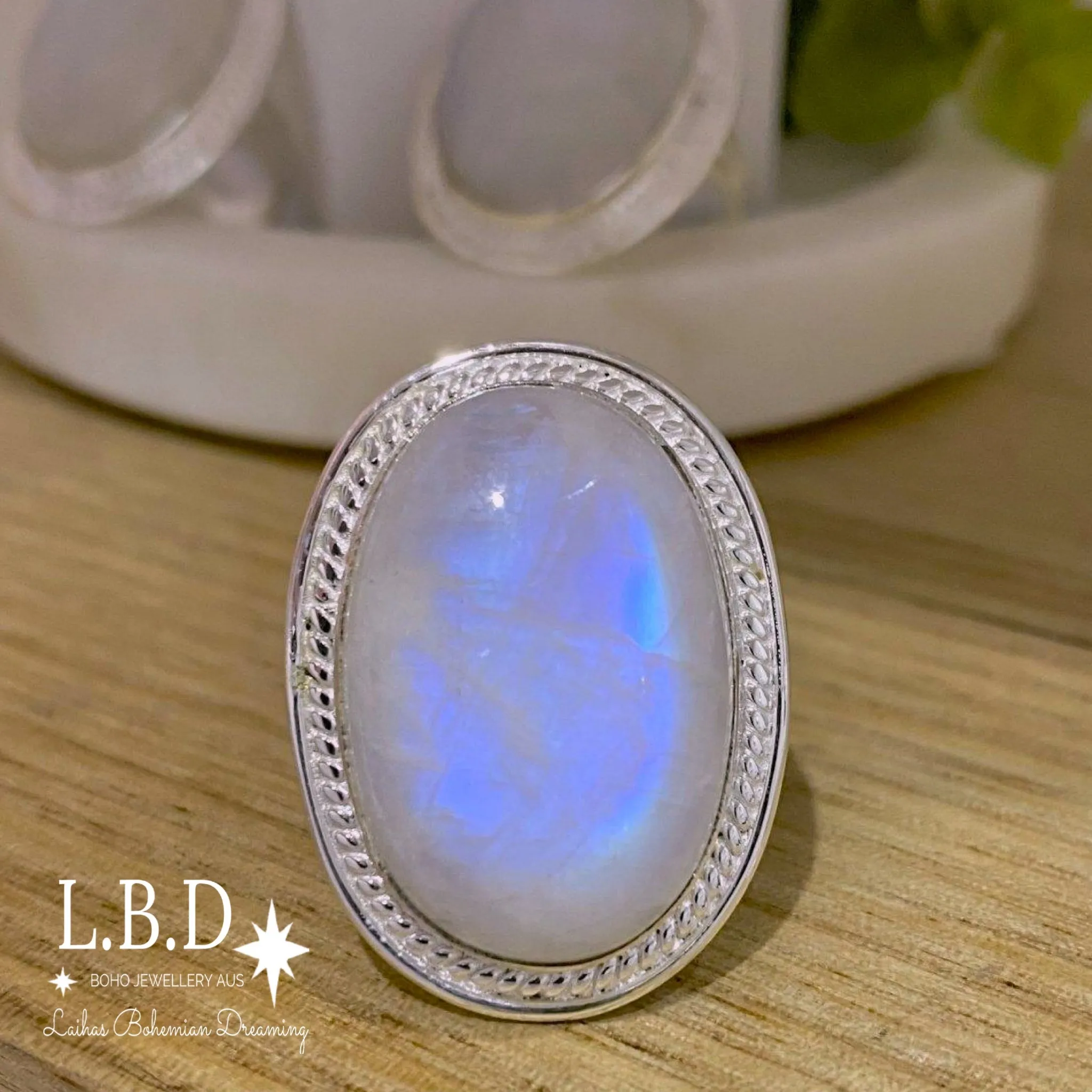 Gleaming Boho Statement Moonstone Ring - LBD