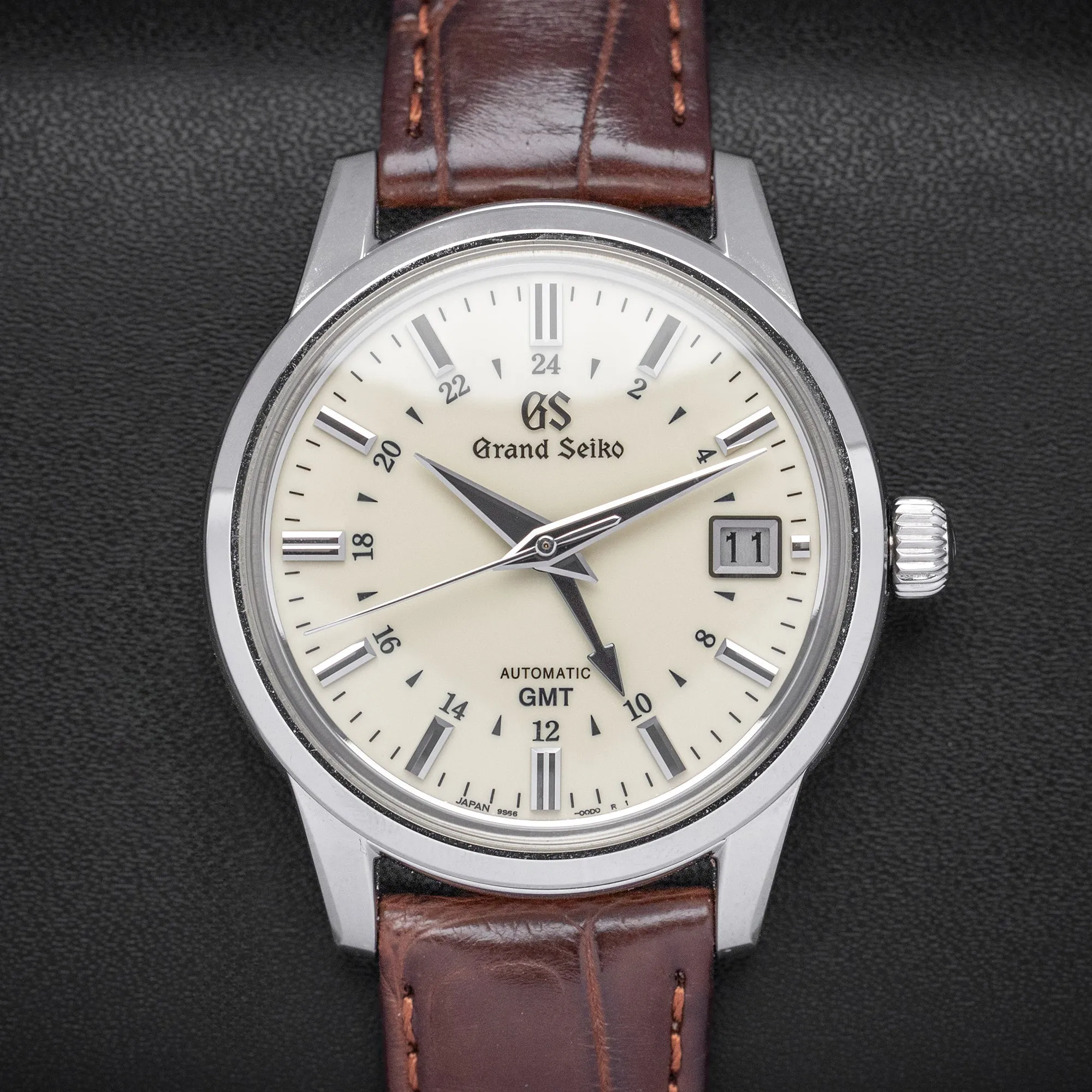 Grand Seiko GMT SBGM221