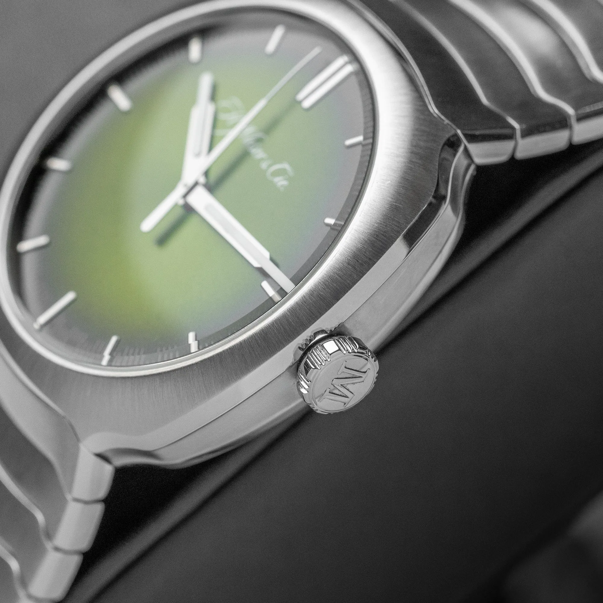 H.moser & Cie. Streamliner Center Seconds 6200-1200