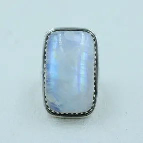Lovely High Quality Rainbow Moonstone Ring