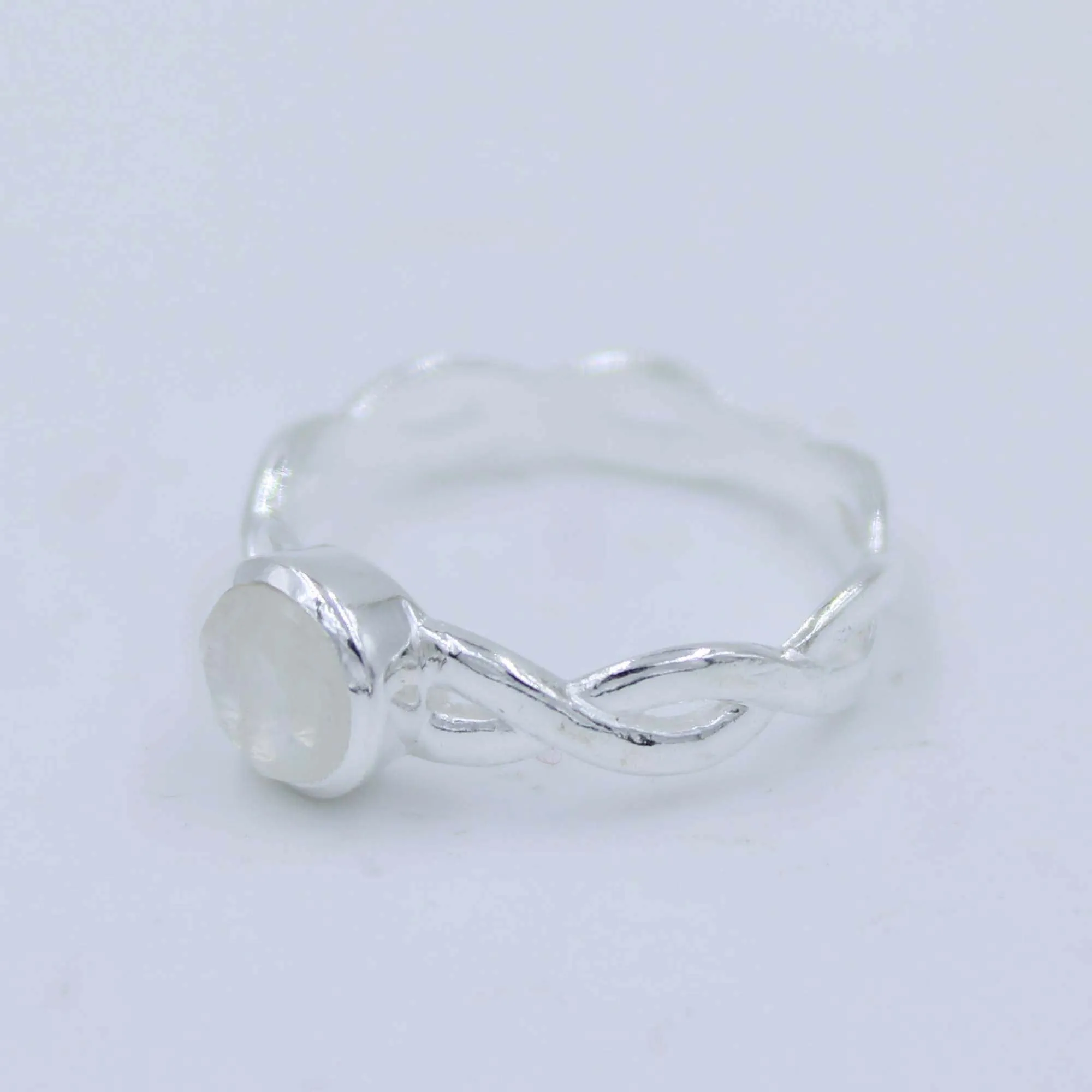 Natural Rainbow Moonstone 925 Silver Ring