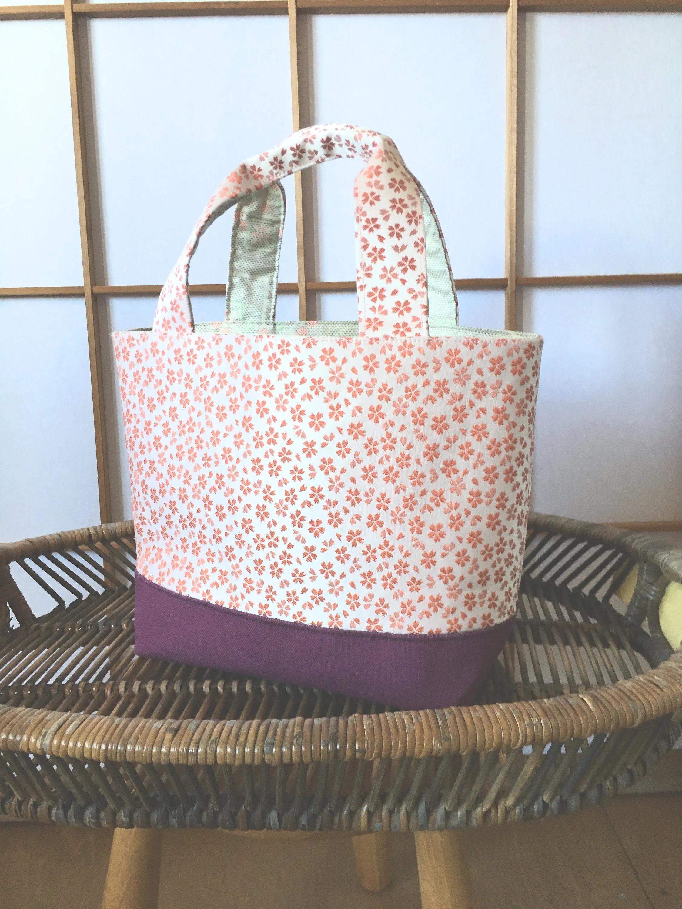 OUTLET Small Tote Bag, Pink tote, Floral bag, Canvas Bag, Brocade, Silk, Japanese Silk, Small bag, Purse, Women's Bag, One of a kind, Cherry