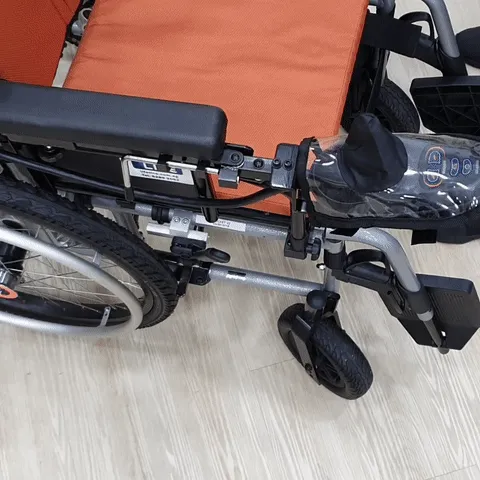 ROCKET Motorised Wheelchair 504WH