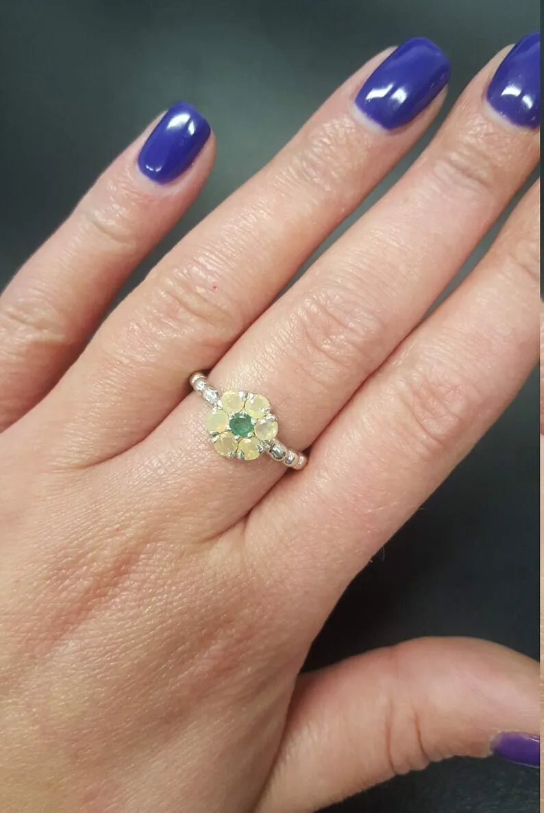 Sapphire Flower Ring - Daisy Silver Ring - Dainty Moonstone Ring